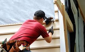 Storm Damage Siding Repair in Hampton Bays, NY